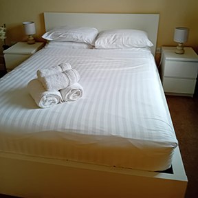 Airbnb Cleaner UK